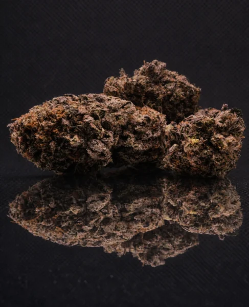 flor-indoor-sour-diesel-cali-1